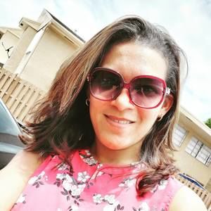 Meet your Posher, Eva